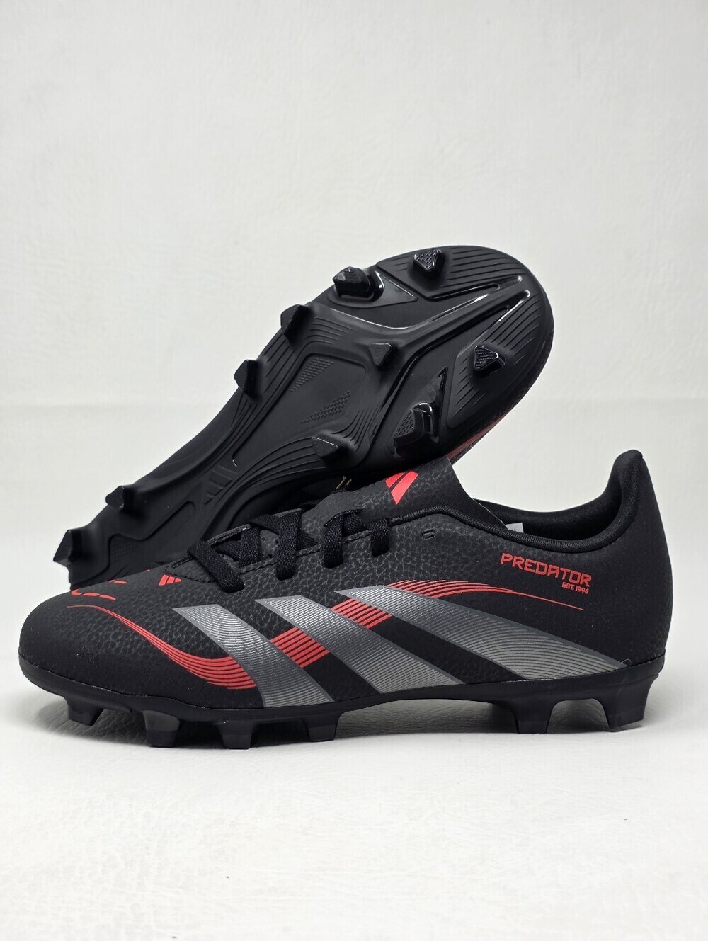 Adidas Predator Club FG/MG J Youth Size 4.5Y Black Red Soccer Cleats ID3812 New